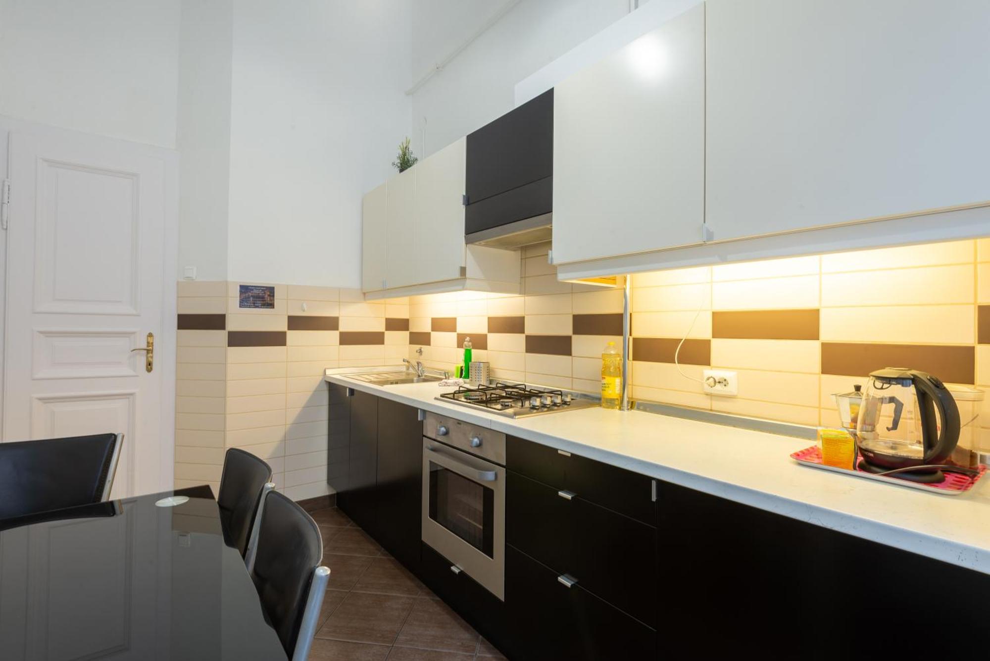 City Center Apartment Budapest Eksteriør billede